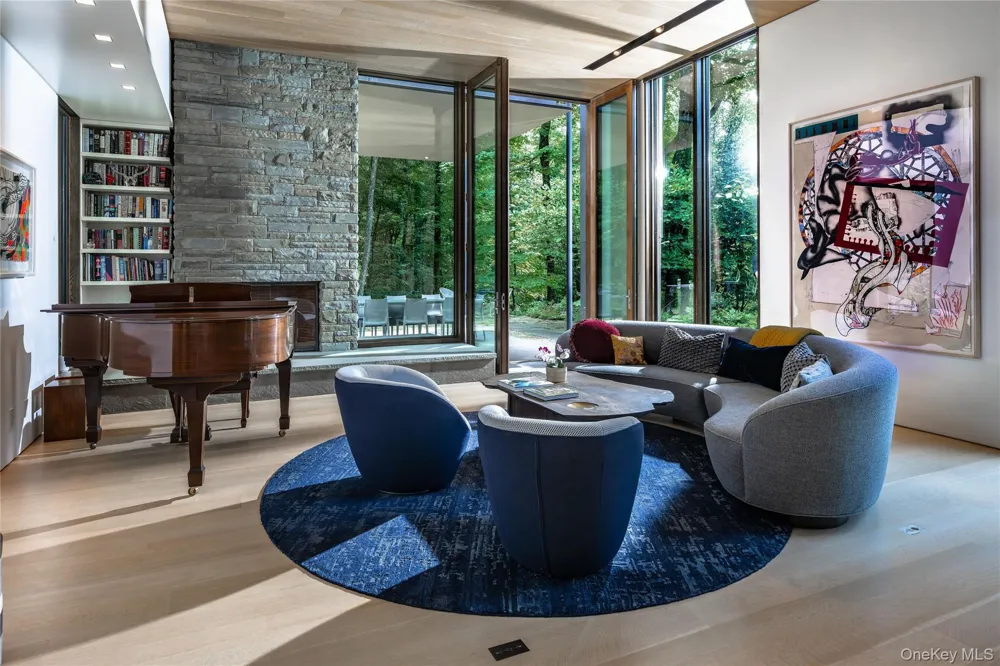 51 Old Stone Hill Road Pound Ridge, NY 10576