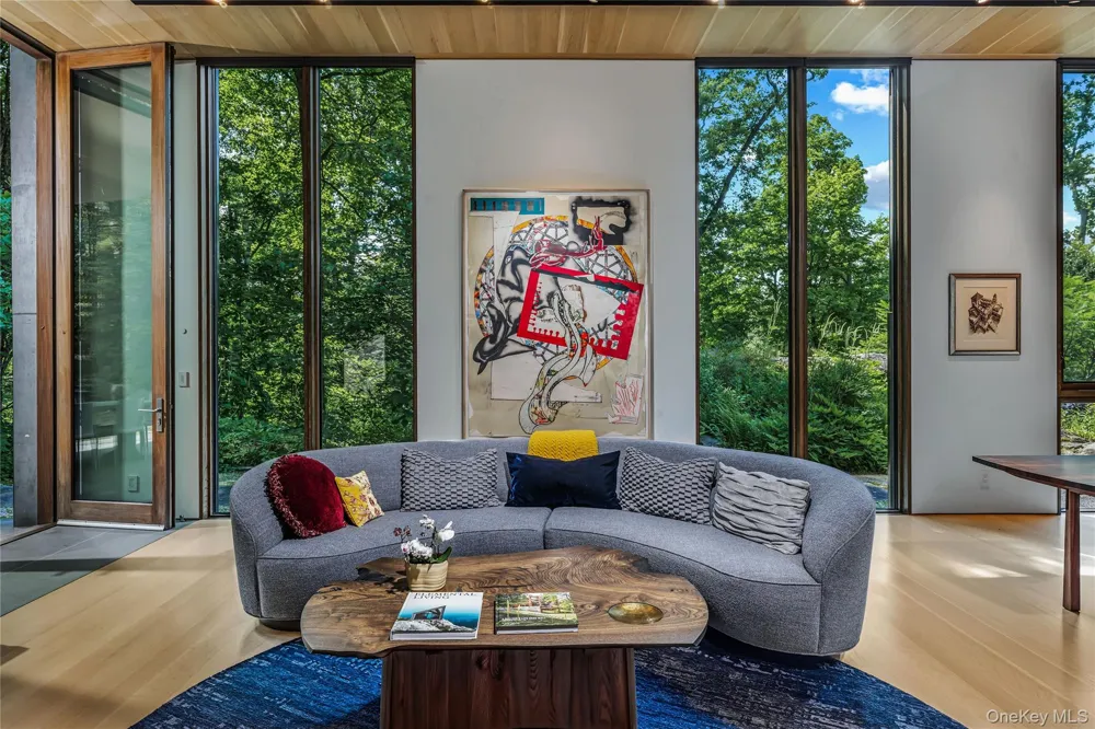 51 Old Stone Hill Road Pound Ridge, NY 10576