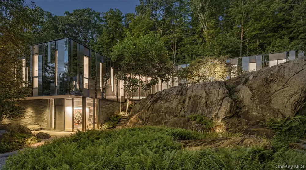 51 Old Stone Hill Road Pound Ridge, NY 10576