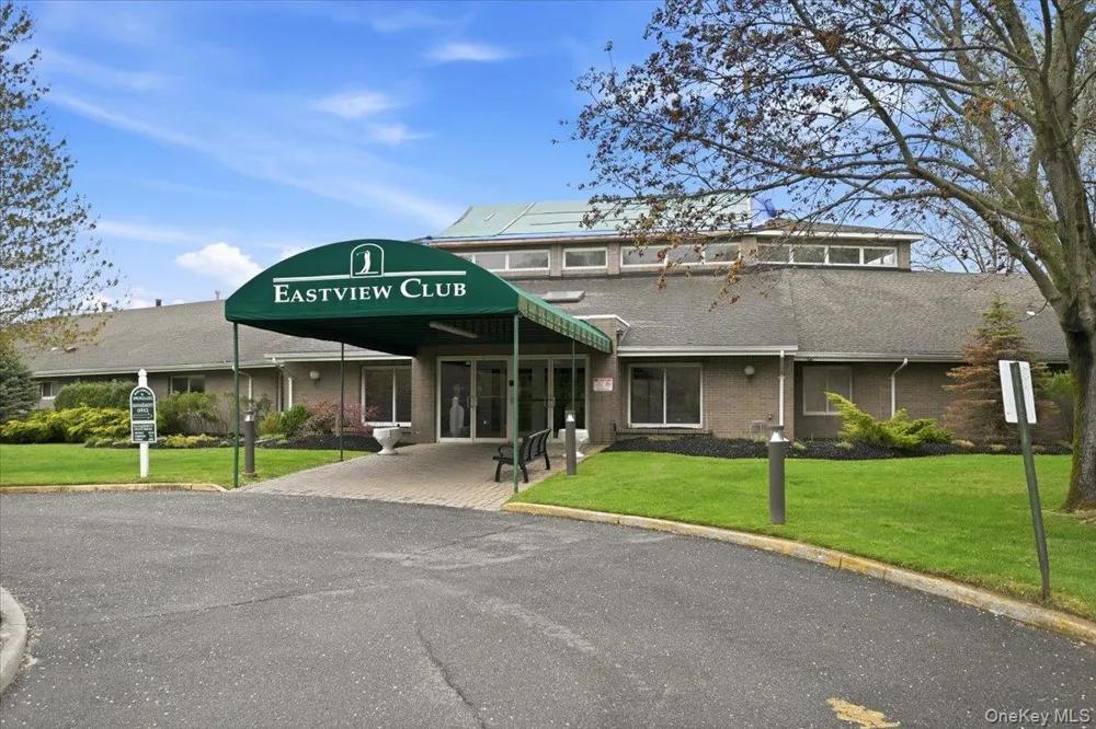10 Casey Lane Middle Island, NY 11953