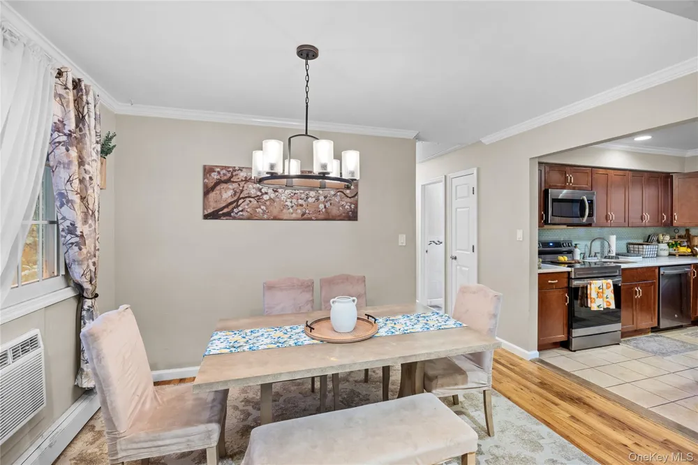 33 Manhasset Road Sound Beach, NY 11789