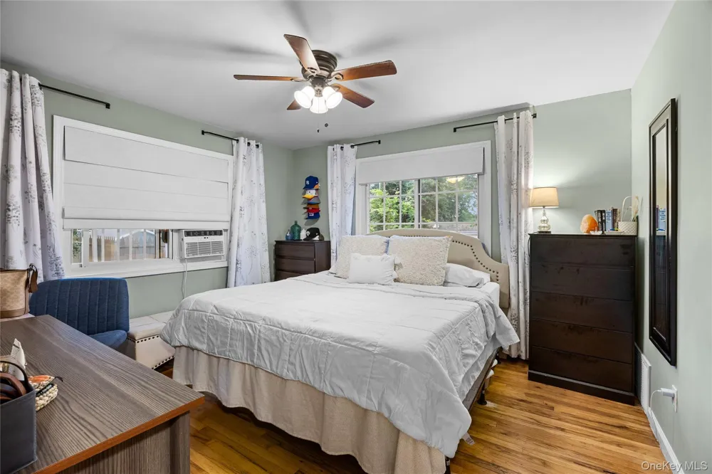 33 Manhasset Road Sound Beach, NY 11789