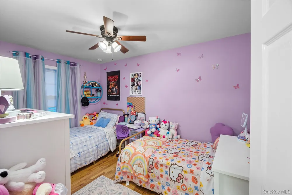 33 Manhasset Road Sound Beach, NY 11789