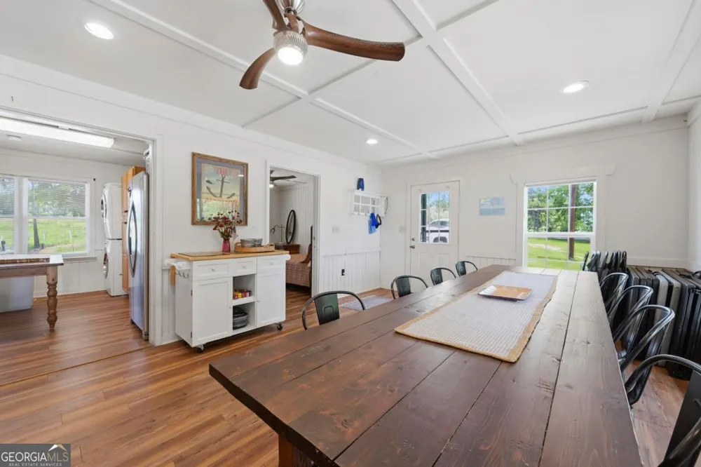 202 Sinclair RD Eatonton, GA 31024