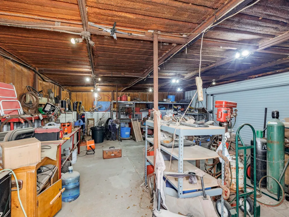 5615 County Road 153 Bangs, TX 76823