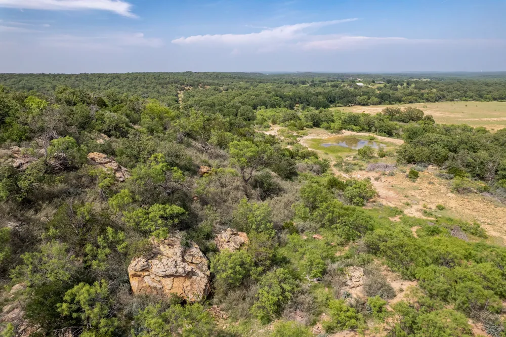 4451 FM585 Bangs, TX 76823