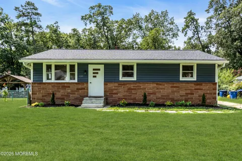 520 W Virginia Road