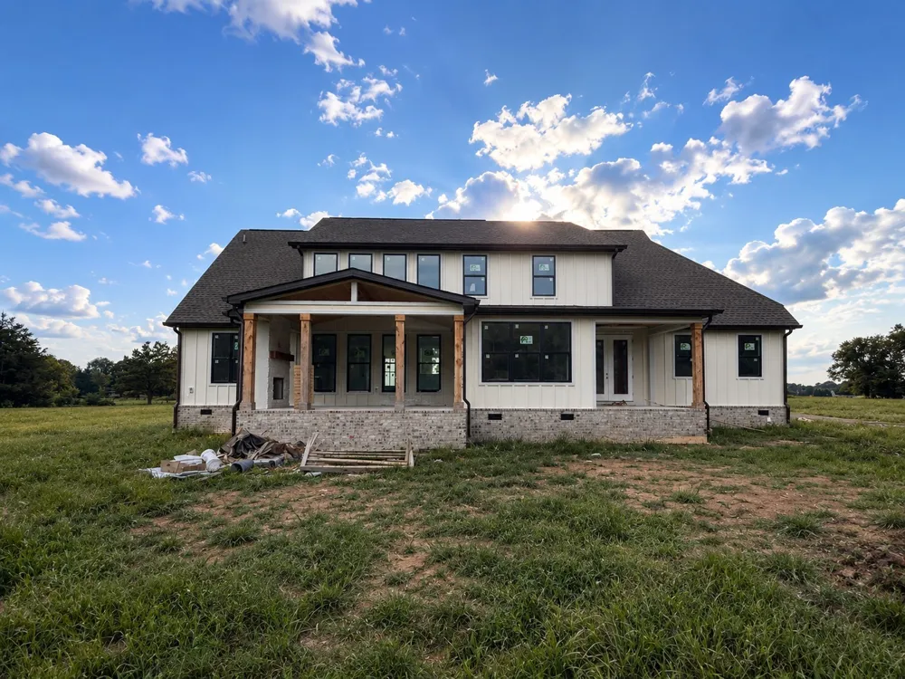 395 Holly Grove Rd Lascassas, TN 37085