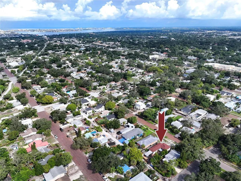 6210 4TH AVENUE S St Petersburg, FL 33707