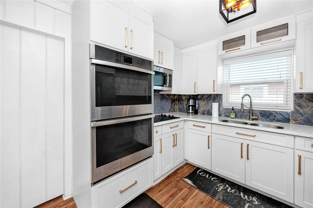 6210 4TH AVENUE S St Petersburg, FL 33707