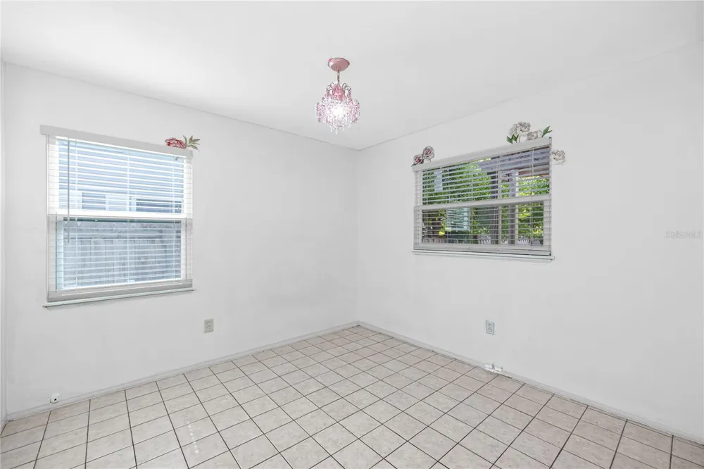 6210 4TH AVENUE S St Petersburg, FL 33707