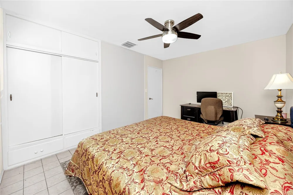 6210 4TH AVENUE S St Petersburg, FL 33707