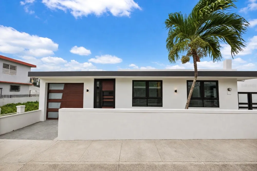 107 ESPERANZA Luquillo, PR 00773