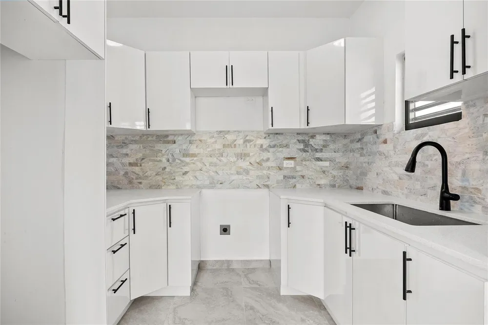 107 ESPERANZA Luquillo, PR 00773