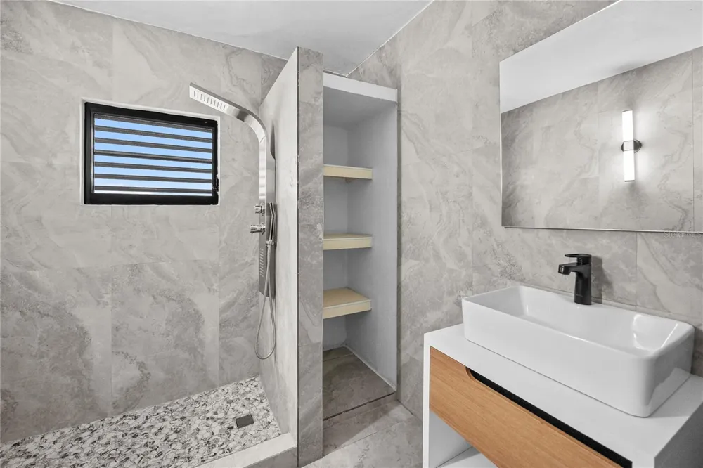 107 ESPERANZA Luquillo, PR 00773