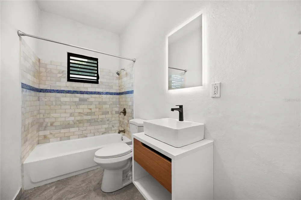 107 ESPERANZA Luquillo, PR 00773