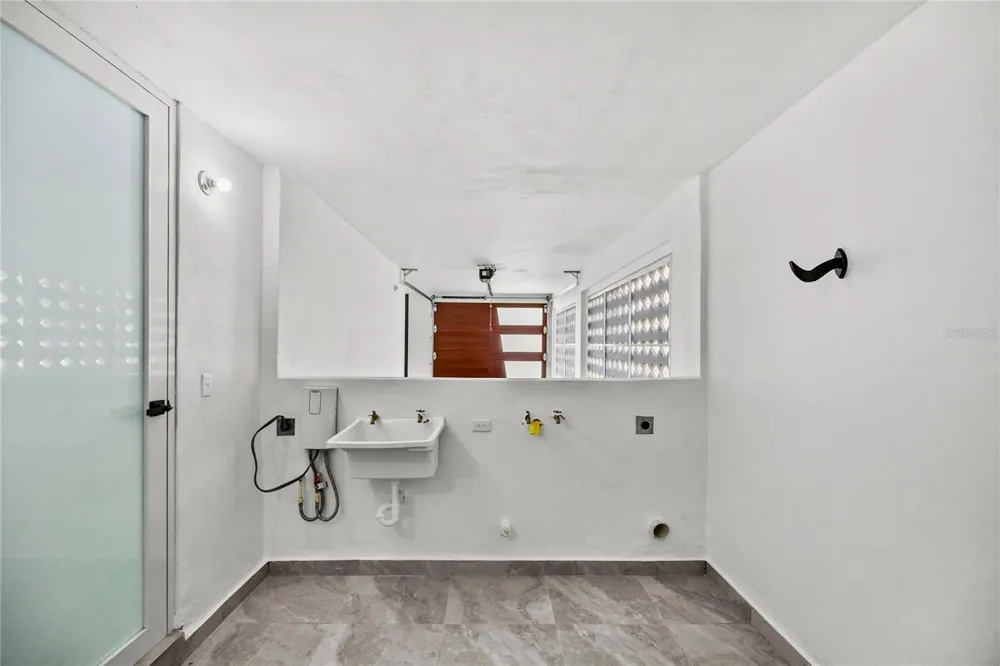107 ESPERANZA Luquillo, PR 00773