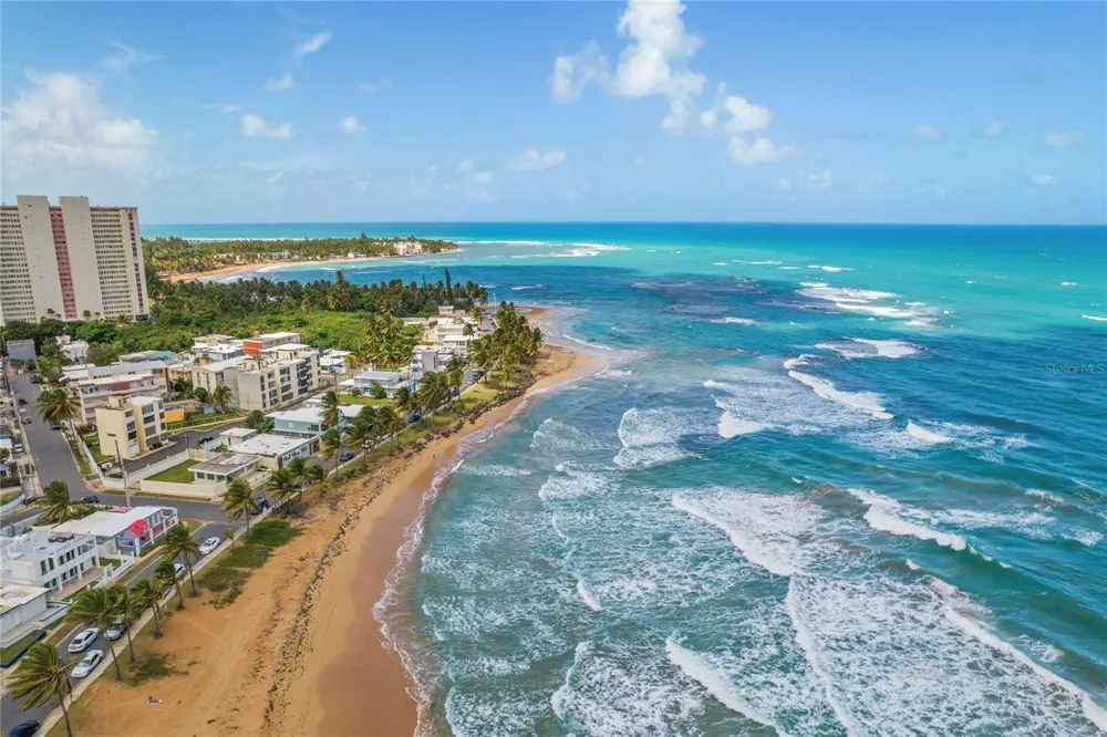 107 ESPERANZA Luquillo, PR 00773