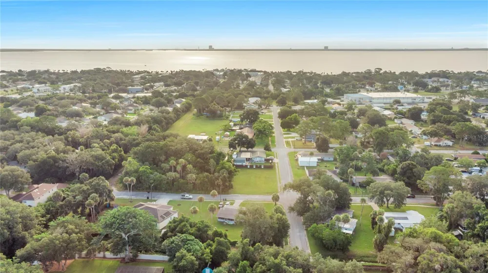 4005 VANGUARD AVENUE Titusville, FL 32780