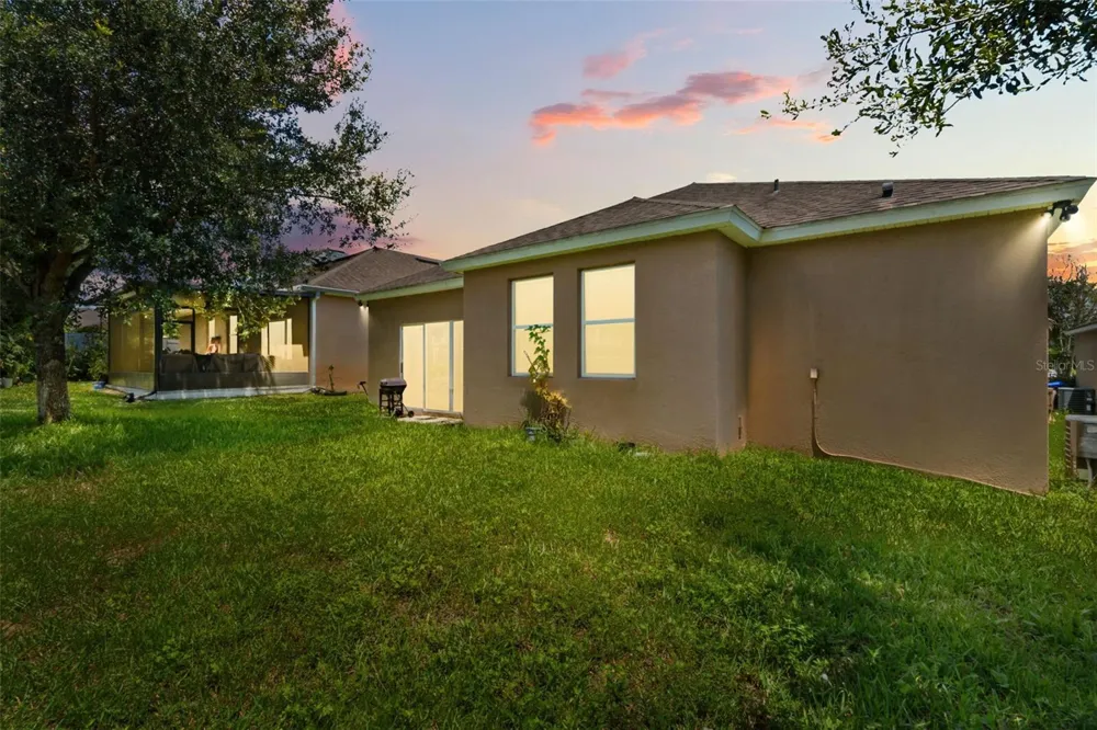 1142 GRAND HILLTOP DRIVE Apopka, FL 32703