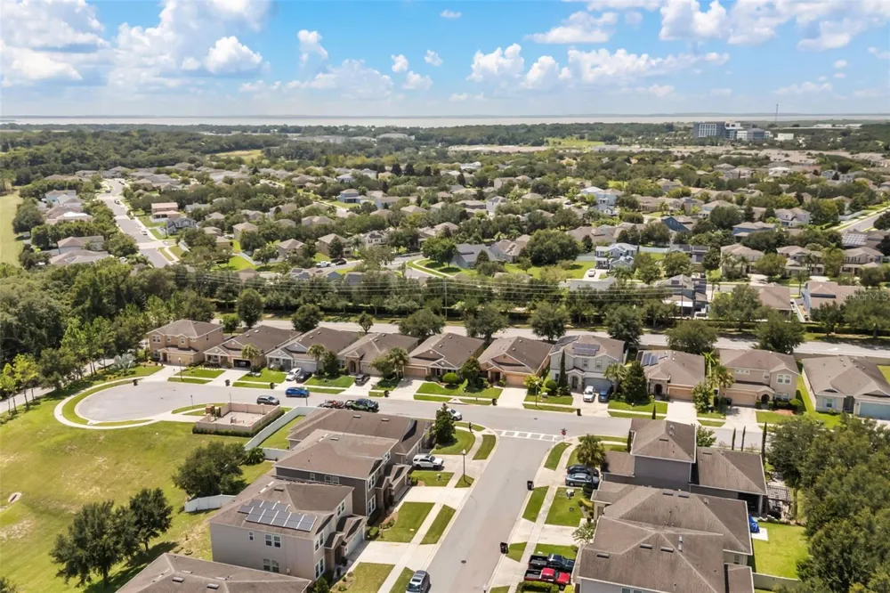 1142 GRAND HILLTOP DRIVE Apopka, FL 32703