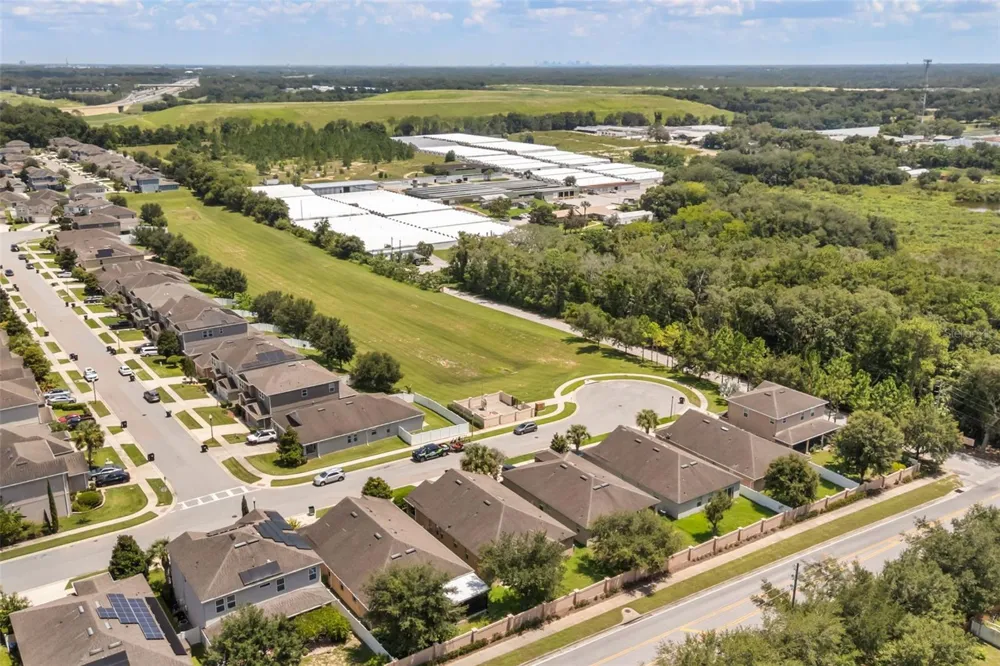 1142 GRAND HILLTOP DRIVE Apopka, FL 32703