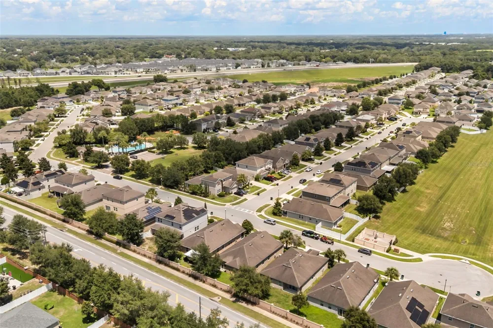 1142 GRAND HILLTOP DRIVE Apopka, FL 32703