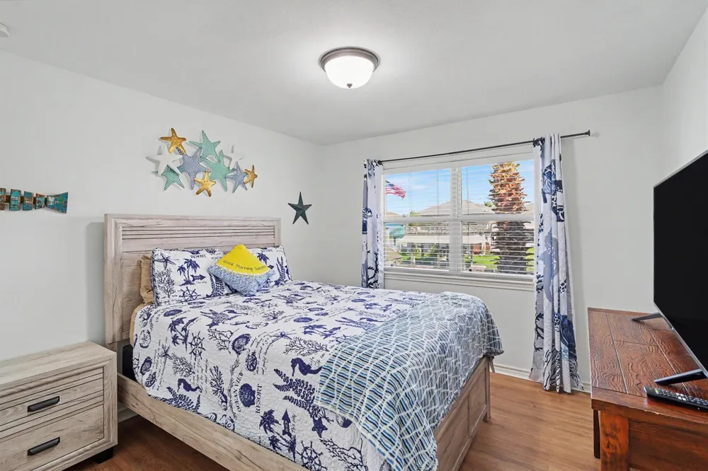 1016 Redfish Street Bayou Vista, TX 77563