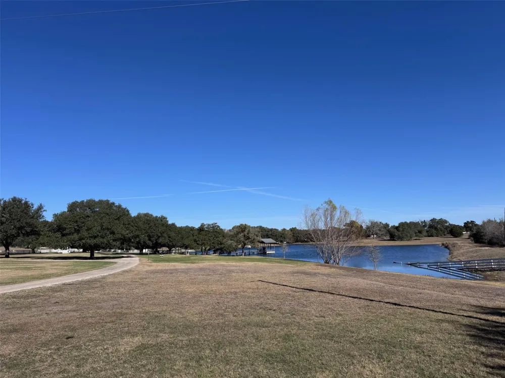 5006 Blaschke Road Road Schulenburg, TX 78956