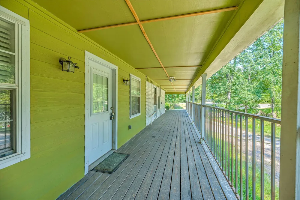 4618 Old Highway 35 S Goodrich, TX 77335