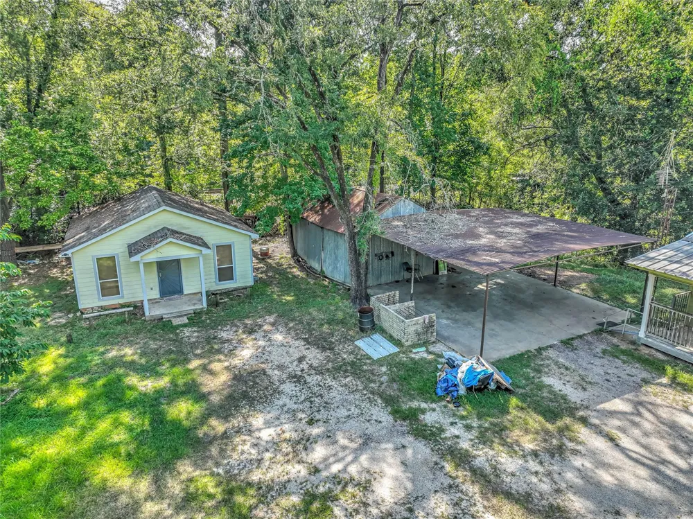 4618 Old Highway 35 S Goodrich, TX 77335