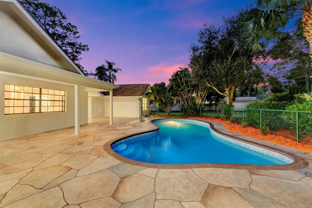 225 Sulky Way Wellington, FL 33414