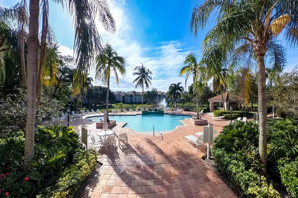 12112 St. Andrews Place #210 Miramar, FL 33025