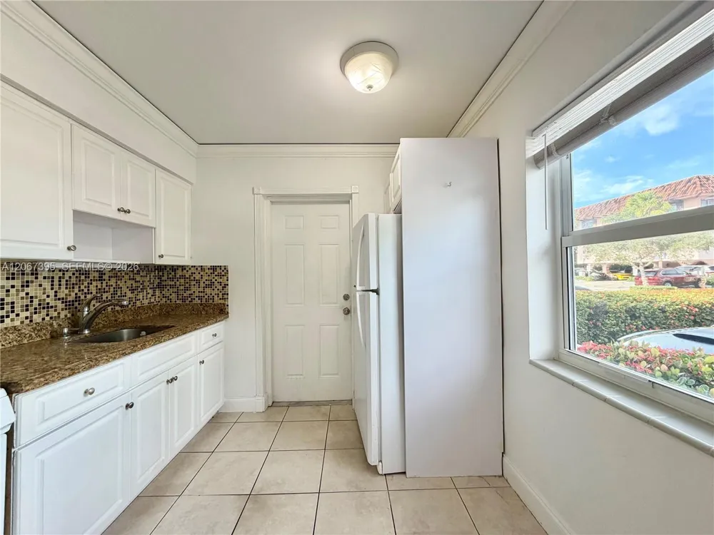 4613 Bougainvilla Dr #1 Lauderdale By The Sea, FL 33308
