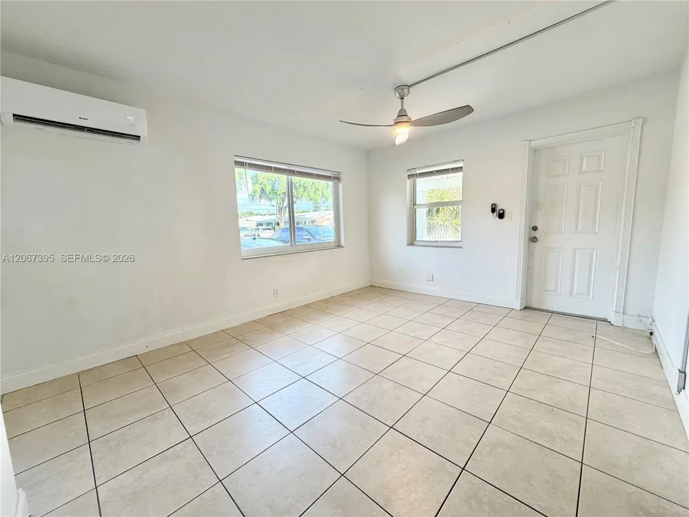 4613 Bougainvilla Dr #1 Lauderdale By The Sea, FL 33308