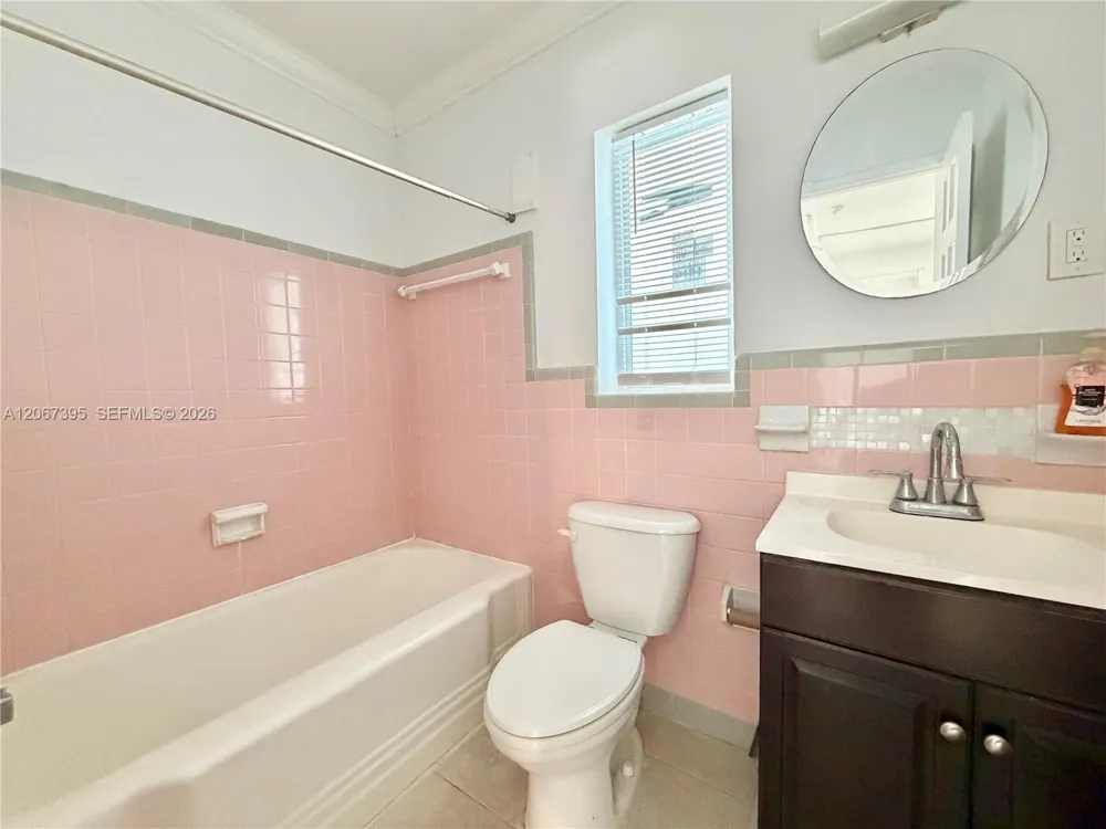 4613 Bougainvilla Dr #1 Lauderdale By The Sea, FL 33308