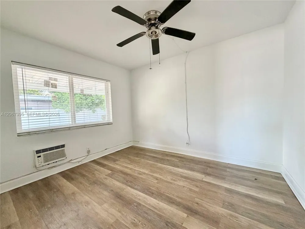 4613 Bougainvilla Dr #1 Lauderdale By The Sea, FL 33308