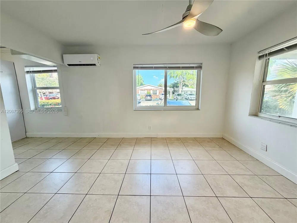 4613 Bougainvilla Dr #1 Lauderdale By The Sea, FL 33308