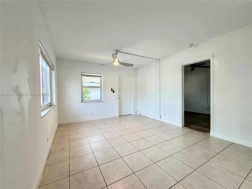 4613 Bougainvilla Dr #1 Lauderdale By The Sea, FL 33308