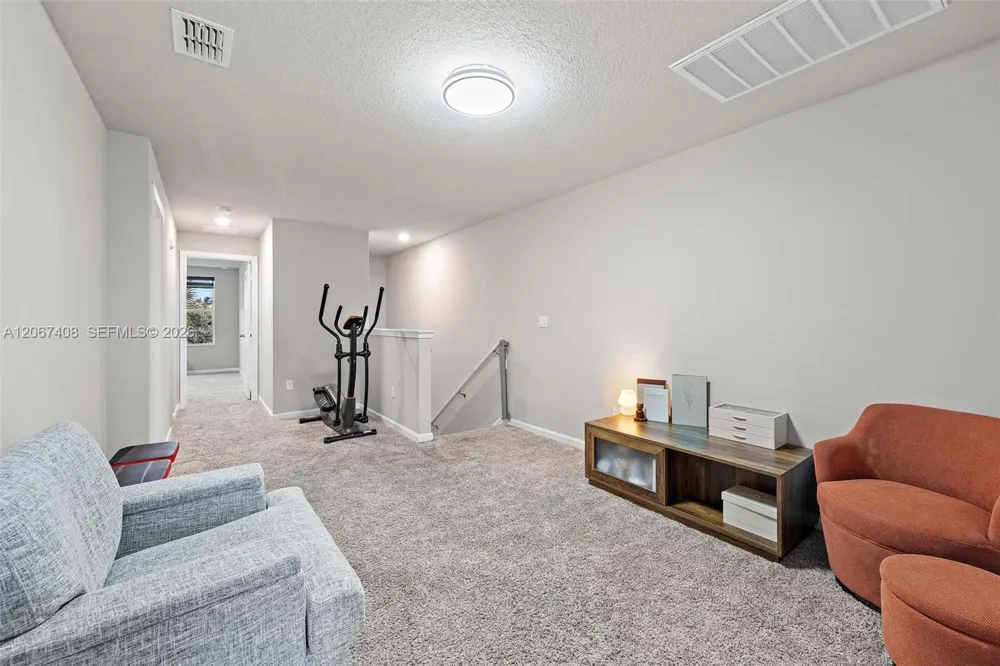 1616 Lindley St Mangonia Park, FL 33407