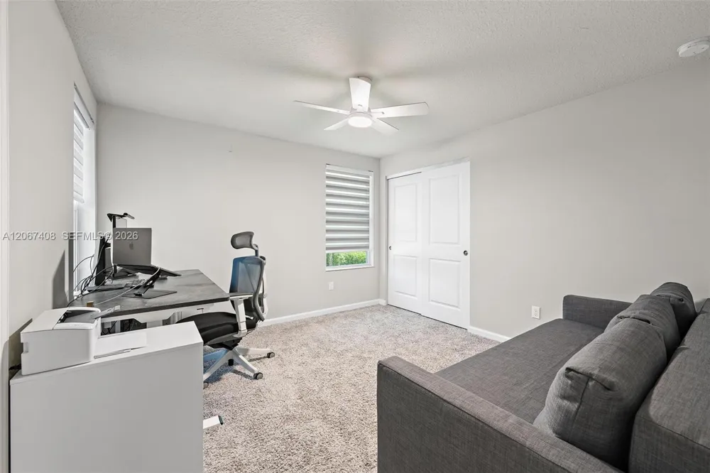 1616 Lindley St Mangonia Park, FL 33407