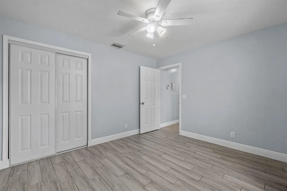 28 Via De Casas Norte Boynton Beach, FL 33426