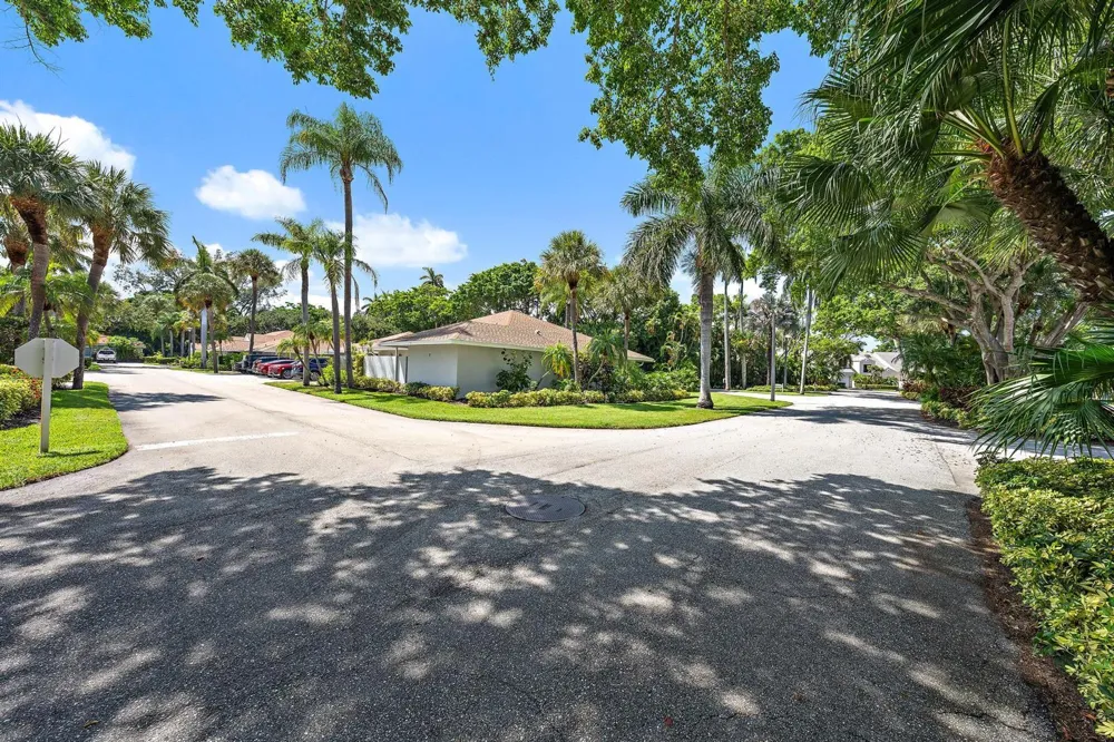 227 Lakeshore Drive Hypoluxo, FL 33462