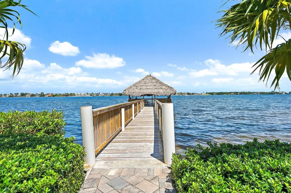 227 Lakeshore Drive Hypoluxo, FL 33462
