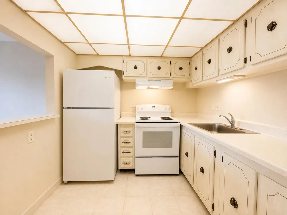 555 Purdy Lane #Unit 309 Palm Springs, FL 33461