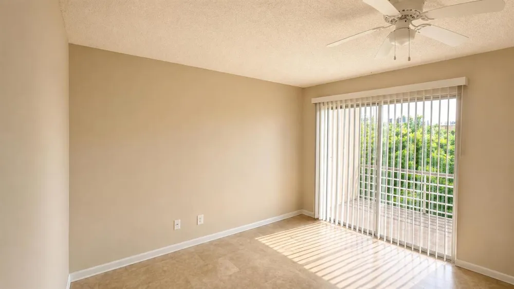 555 Purdy Lane #Unit 309 Palm Springs, FL 33461