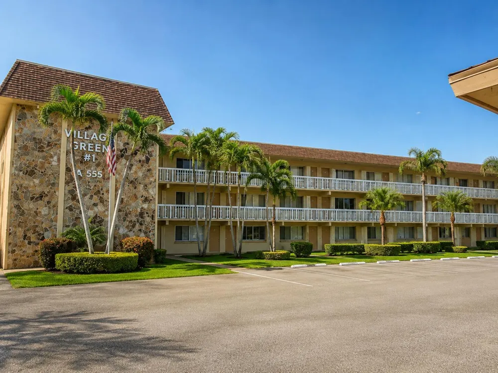 555 Purdy Lane #Unit 309 Palm Springs, FL 33461