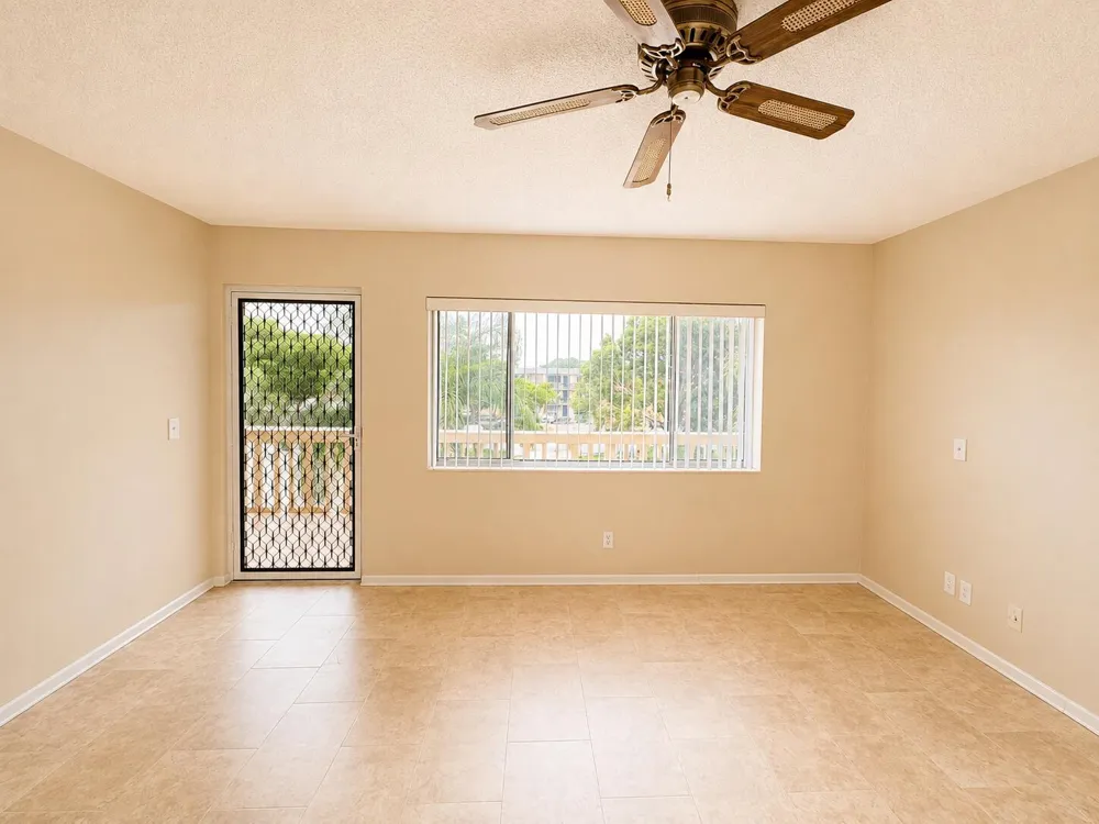 555 Purdy Lane #Unit 309 Palm Springs, FL 33461