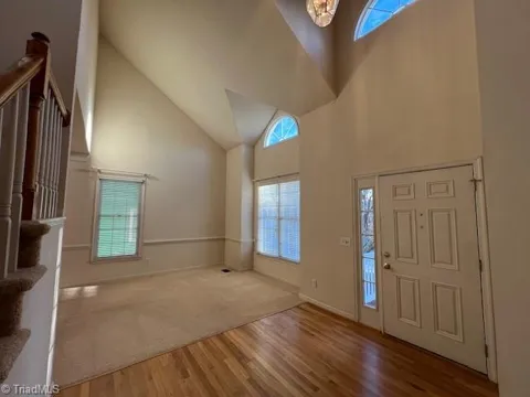 1304 Groveland Trail