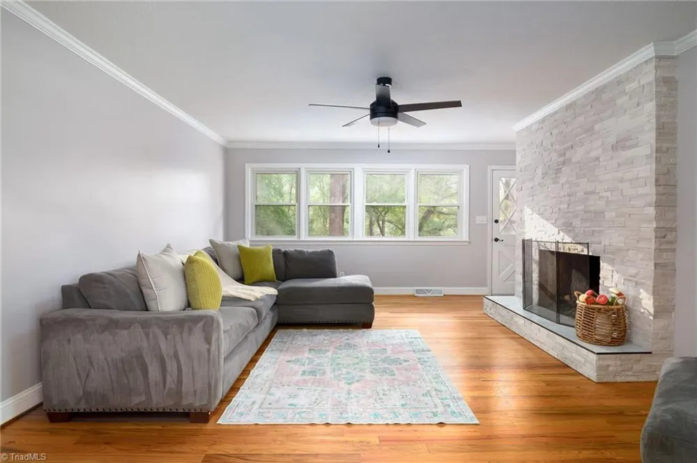 112 Delta Street Lexington, NC 27295